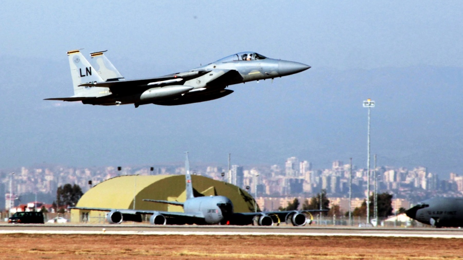 Αποκάλυψη WSJ: Το Ιράν επιτέθηκε με βαλλιστικούς στην τουρκική βάση Incirlik - Στόχος οι πυρηνικές βόμβες B61 των ΗΠΑ