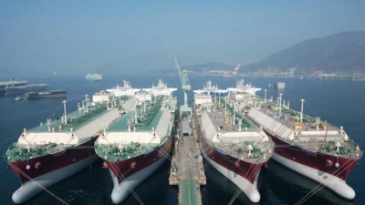 Ελαφρά μείωση σε αριθμό σκαφών σε DWT και GT παρουσιάζει ο ελληνόκτητος στόλος