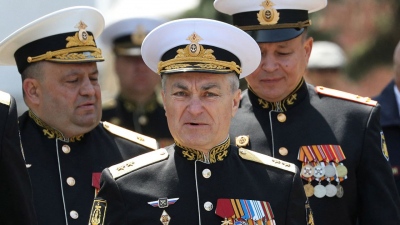 Ο νεκρός… Ρώσος ναύαρχος Sokolov εμφανίστηκε σε βιντεοδιάσκεψη με τον Shoigu