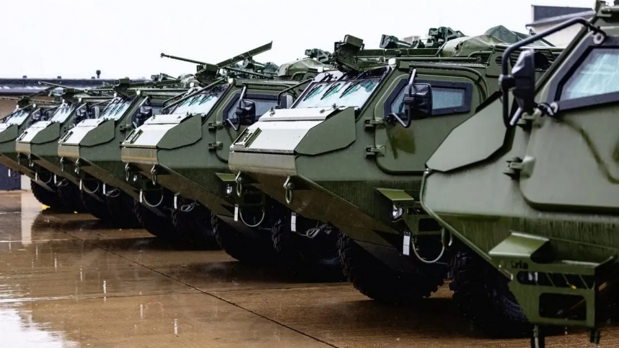 Οι Ουκρανικές Ένοπλες Δυνάμεις παρέλαβαν νέα παρτίδα τεθωρακισμένων Patria 6x6 από τη Λετονία