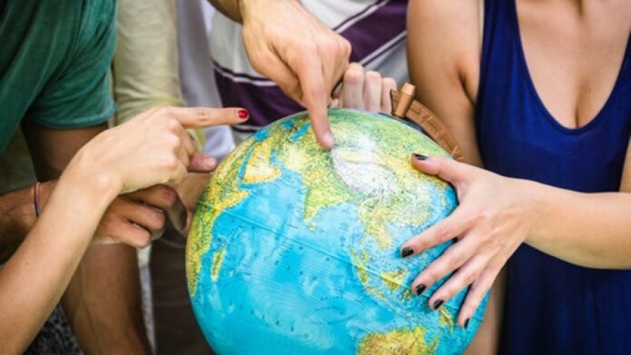 Η Kuoni αποκαλύπτει ποια γενιά τουριστών επιστρέφει στα ταξίδια