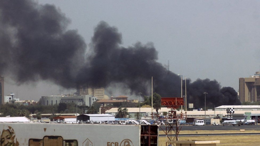 Εμφύλιος στο Σουδάν με 74 αμάχους νεκρούς και εκατοντάδες τραυματίες - Δύο Έλληνες τραυματίστηκαν, 15 εγκλωβισμένοι στην Μητρόπολη Χαρτούμ