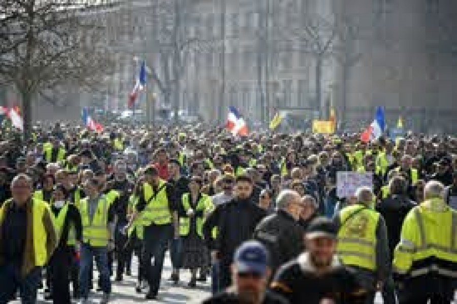 Γαλλία: Εγκρίθηκε από την εθνοσυνέλευση το νομοσχέδιο για την «καθολική ασφάλεια»