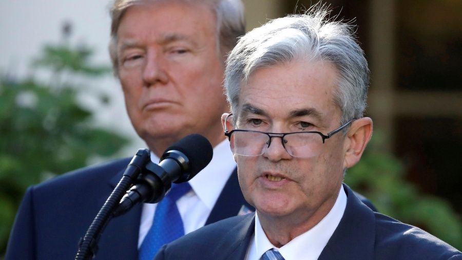 Σιγή ασυρμάτου από τον κεντρικό τραπεζίτη Powell στα στελέχη της Fed