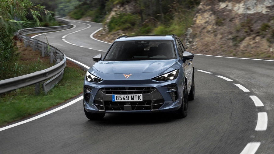 CUPRA Terramar: Νεανικό, δυναμικό και plug-in υβριδικό με 100+ χλμ ηλεκτρικής αυτονομίας