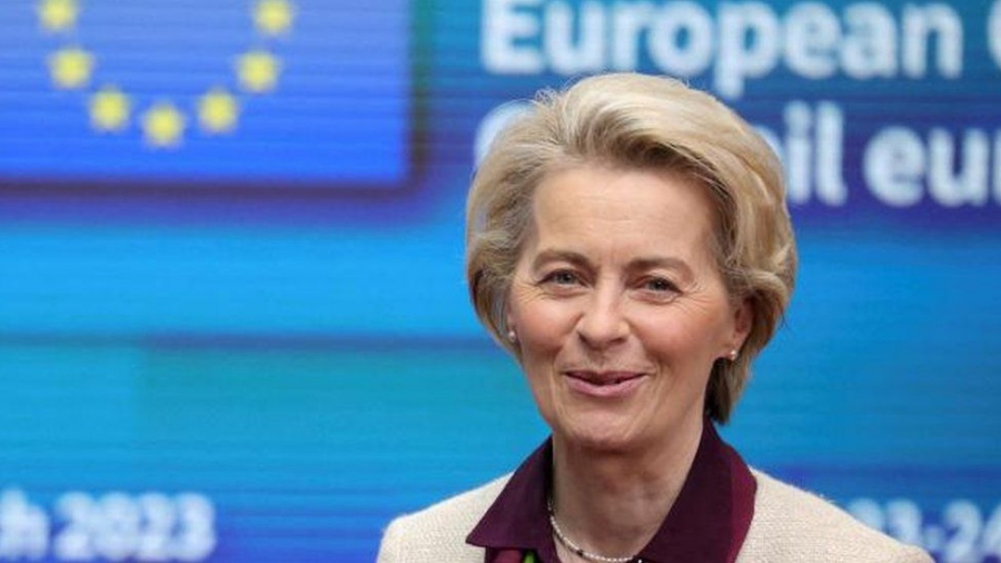 Von der Leyen (EE): Εκπληκτικός ο ρυθμός των ουκρανικών μεταρρυθμίσεων