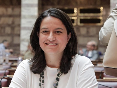 Κεραμέως (Υπ. Παιδείας): Μείωση της ύλης των πανελληνίων - Στο τραπέζι όλα τα σενάρια για σχολεία