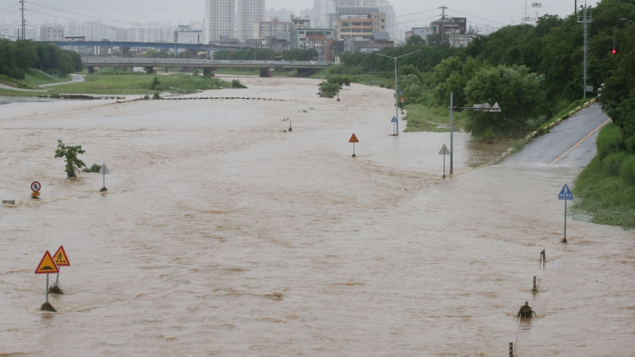 Τραγωδία στη Ν. Κορέα: 40 νεκροί από πλημμύρες – Πολυήμερες καταρρακτώδεις βροχές