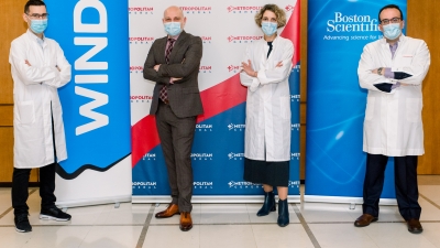 Metropolitan General: Περισσότεροι από 4.000 ιατροί παρακολούθησαν πρωτοποριακή επέμβαση σε ζωντανή μετάδοση