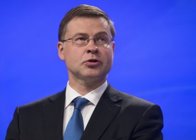 Εκτός τραπεζικών ισολογισμών τα «κόκκινα δάνεια» του Covid-19 - Τι λέει ο Valdis Dombrovskis - Moratorium και το 2021