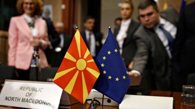 Συμφωνία των Πρεσπών: Τα Σκόπια παίζουν παράταση για την αντικατάσταση των προσωπικών εγγράφων των πολιτών