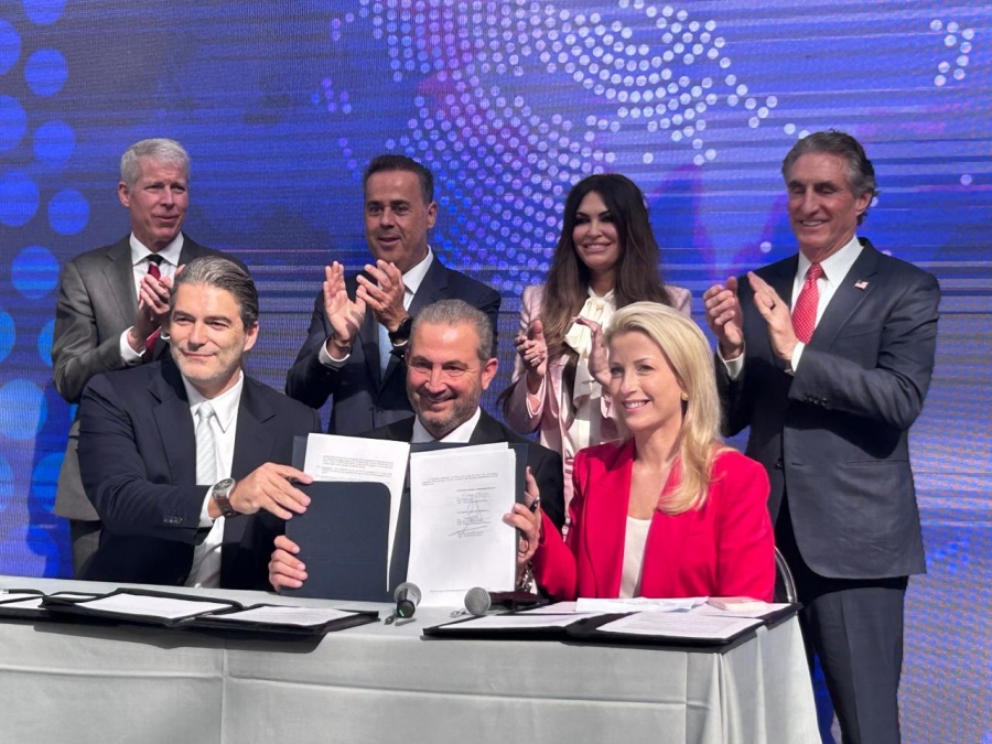 Έπεσαν οι υπογραφές στη συμφωνία Αktor - ΔΕΠΑ - Venture Global για το αμερικανικό LNG - Οι προϋποθέσεις