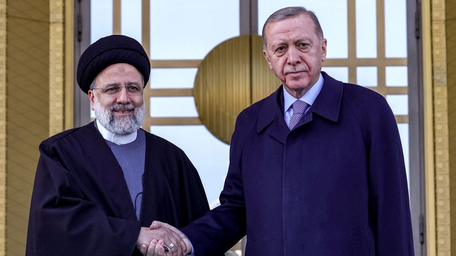 Τουρκία: Δολοφονία βλέπουν τα ΜΜΕ πίσω από τον θάνατο του Raisi - Συλλυπητήρια από τον Erdogan στο Ιράν