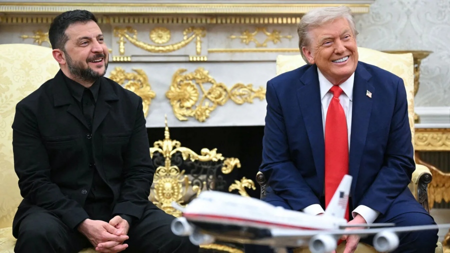 Τρέλα ή αφέλεια; Ο Zelensky προτείνει στον Trump αγορά όπλων 100 δισ. δολ… αλλά θα τα πληρώσει η Ευρώπη