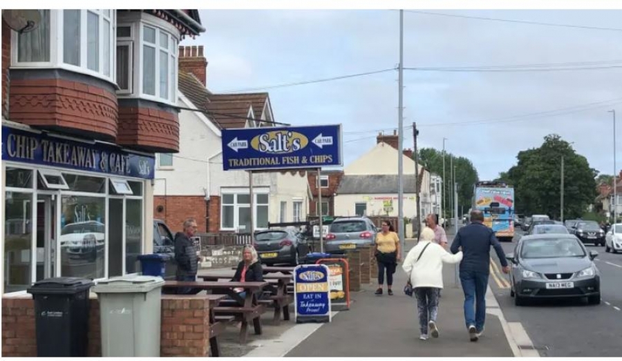 Οι βρετανικές κυρώσεις στη Ρωσία απειλούν τα παραδοσιακά της fish and chips