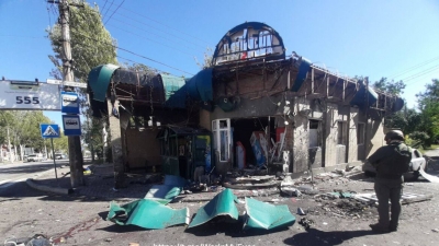 Οι ουκρανικές δυνάμεις βομβαρδίζουν μη στρατιωτικές υποδομές στο Donetsk – Τρεις νεκροί