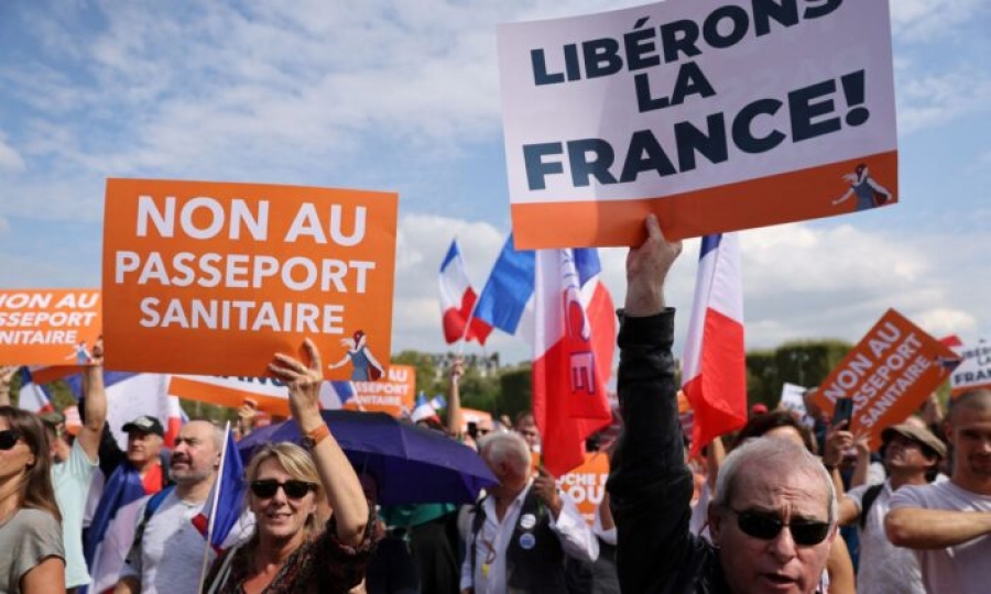 Μεγάλες συγκεντρώσεις σε όλο τον κόσμο κατά της υποχρεωτικότητας των εμβολιασμών – 140.000 διαδηλωτές στη Γαλλία