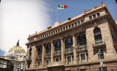 Μεξικό: Αμετάβλητο διατηρεί το βασικό επιτόκιο η κεντρική τράπεζα, στο 8,25%