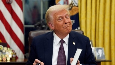 Παραμένουν τα αγκάθια  – Trump: Συμφώνησαν σε όλα – Διαψεύδει το Ιράν: Το ουράνιο δεν πάει πουθενά, δικό μας το Hormuz