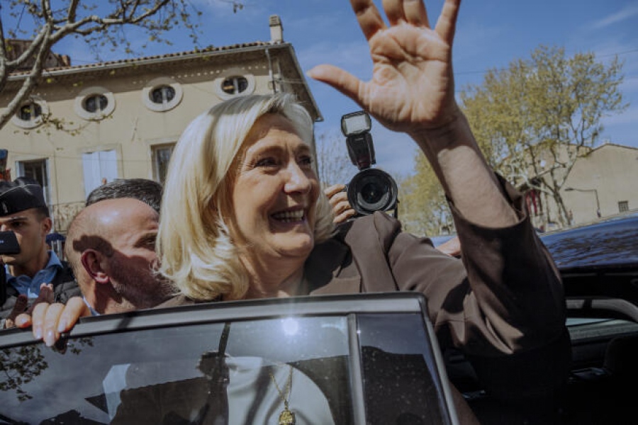 Γαλλία: Η μάχη των ιδεών στο διαδίκτυο – Αριστεροί ακτιβιστές παίζουν το τελευταίο τους χαρτί πριν τη συντριβή από την ακροδεξιά στις εκλογές