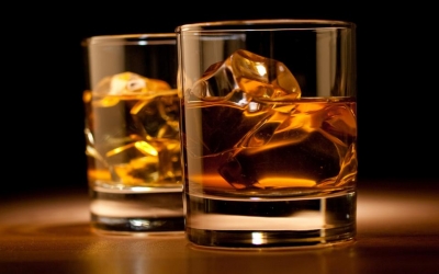 Παρατείνεται έως 26 Μαρτίου 2021 η καταβολή ΦΠΑ για τα αλκοολούχα