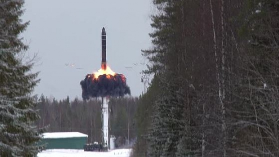 Russia confirms: Revenge for Putin as Oreshnik strike hits Lviv – Six warheads destroy underground LNG unit