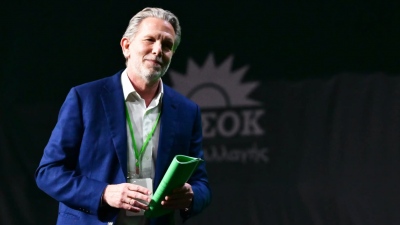 Βόμβα Γερουλάνου: «Ανοίγει θέμα ηγεσίας στο ΠΑΣΟΚ» - Ανδρουλάκης σε... εκκρεμότητα