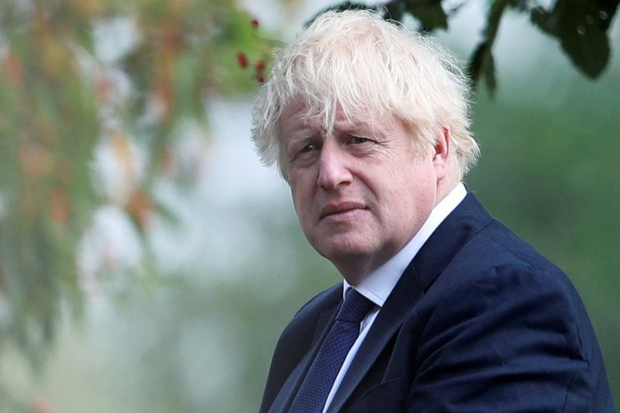 Boris Johnson: Αναλαμβάνω πλήρως την ευθύνη για τη διαχείριση της πανδημίας