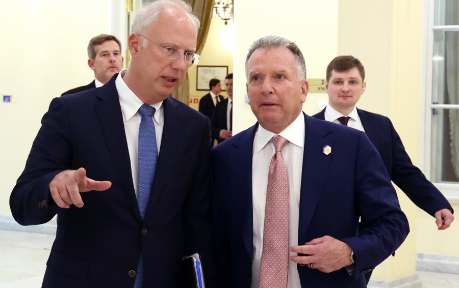 Witkoff: Παραγωγικές οι συνομιλίες με τον Dmitriev, στηρίζουμε τις ρωσικές προσπάθειες για ειρήνη στη Ουκρανία