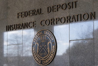ΗΠΑ: Κατέρρευσε η Republic First Bank – Τι συμβαίνει με τις περιφερειακές τράπεζες, φόβος για τρομακτικό ντόμινο