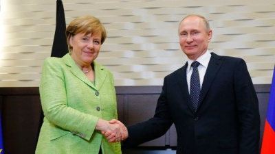 Putin: H Ευρώπη πρέπει να αφήσει την πολιτική έξω από την ανασυγκρότηση της Συρίας - Merkel: Μέσω διαλόγου η επίλυση των προβλημάτων