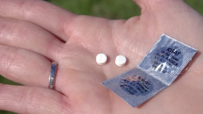 Η ΕΕ στέλνει 5,5 εκατομμύρια χάπια ιωδιούχου καλίου στην Ουκρανία λόγω φόβων για ραδιενέργεια