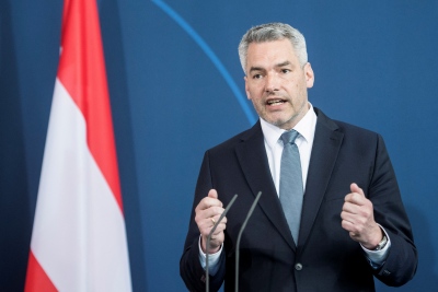 Nehammer (καγκελάριος Αυστρίας): Μέρος της Ευρώπης η Ρωσία - Πρέπει να συνυπάρξουμε