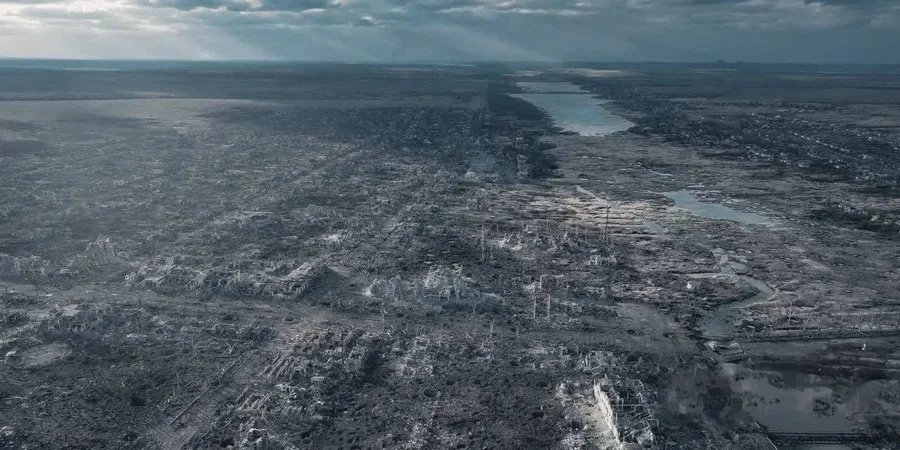 Scott Ritter (Πρώην CIA): η απελευθέρωση της Marinka θα είναι η αρχή της κατάρρευσης της άμυνας του Ουκρανικού στρατού