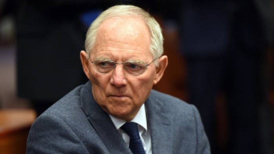 Γερμανία: Μάσκα εντός του Ομοσπονδιακού Κοινοβουλίου προτείνει ο Schaeuble