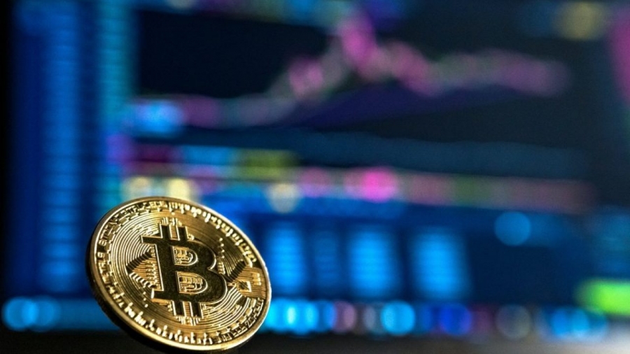 Bitcoin: Συνεχίζεται το bull run στα 57.000 δολ., μόλις -15% από τα ιστορικά υψηλά - Tι λένε οι αναλυτές