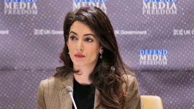 Ο ρόλος της Amal Clooney στο Διεθνές ποινικό δικαστήριο που ενέκρινε το ένταλμα σύλληψης των ηγετών του Ισραήλ και της Hamas