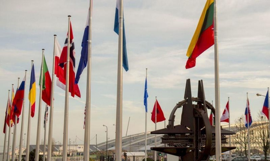 Liberty Report: Με το ΝΑΤΟ - έναν οργανισμό ζόμπι - οι ΗΠΑ κυριαρχούν στην Ευρώπη
