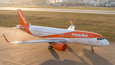 easyJet: Η Αθήνα στο Big Orange Sale με εκπτώσεις έως 20%