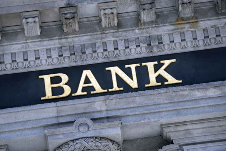 «Μαύρο» το 2018 για τις μετοχές των ευρωπαϊκών τραπεζών - Πρωταγωνιστές στην πτώση - Απώλεια 300 δισ. ευρώ σε κεφαλαιοποίηση