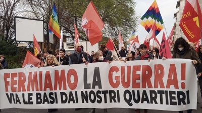 Ιταλία: Συλλαλητήριο κατά του ΝΑΤΟ και των κυρώσεων στη Ρωσία από το κίνημα «Ενωμένη Ιταλία»