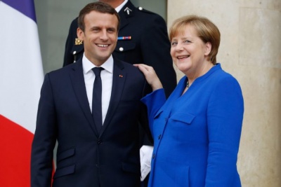 Merkel και Macron δεσμεύτηκαν να εμβαθύνουν τη γερμανο-γαλλική συνεργασία επ' ωφελεία της Ευρώπης