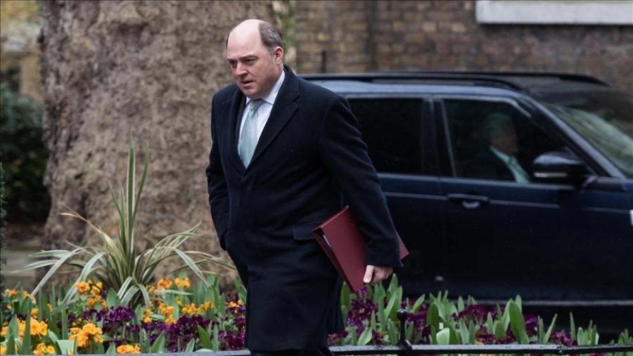 Εξελίξεις στο ΝΑΤΟ: Μπλόκο Macron στην υποψηφιότητα Wallace, τι θα κάνει ο Biden