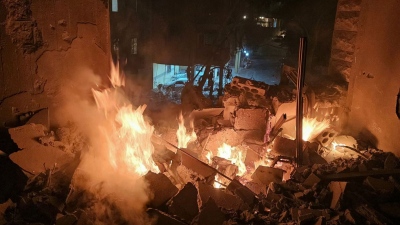 Ανεξέλεγκτη κλιμάκωση στον Λίβανο - Το Ισραήλ απειλεί με χερσαία εισβολή και «ολοκληρωτικό πόλεμο» μετά τα πλήγματα της Ηezbollah