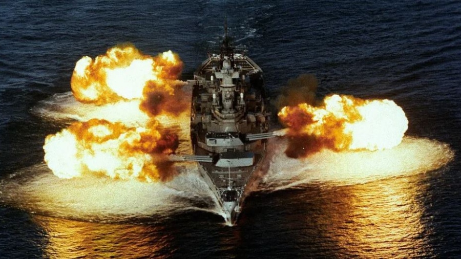 Ο Trump ξυπνά τους «γίγαντες του πολέμου»: Σίδερο, όχι αλουμίνιο – Θέλω πραγματική ισχύ στη θάλασσα