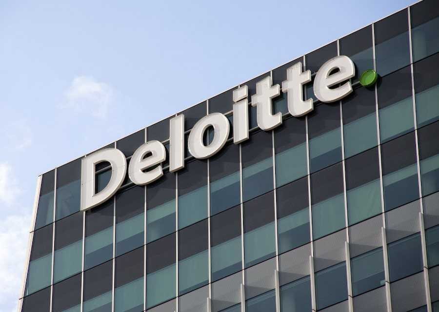 Deloitte: Το ολοκληρωμένο πλάνο για επιστροφή στους χώρους εργασίας