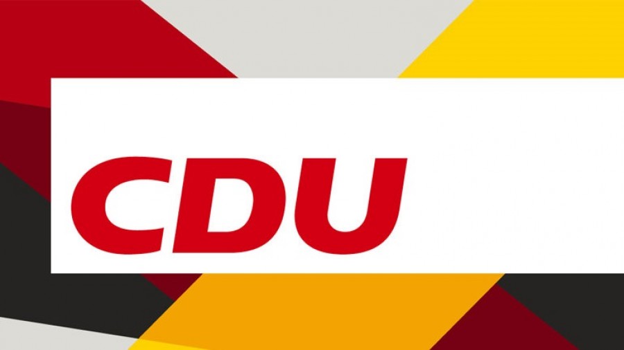 Γερμανία: H ηγεσία του CDU εμμένει στη διεξαγωγή συνεδρίου το Δεκέμβριο για εκλογή νέας ηγεσίας