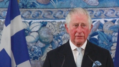 Πρίγκιπας Κάρολος: «Η βασίλισσα Ελισάβετ είναι καλά» - Eίναι όμως;