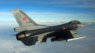 Υπερπτήσεις τουρκικών μαχητικών F 16 πάνω από το Μακρονήσι και τους Ανθρωποφάγους