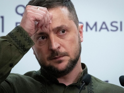 Αυτοκαταστροφικός ο Zelensky - Με δικές του ενέργειες αποδυνάμωσε τη θέση του στην Ουκρανία